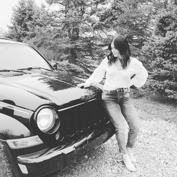 Meet your Posher, Jessie - Picture 1 of 1